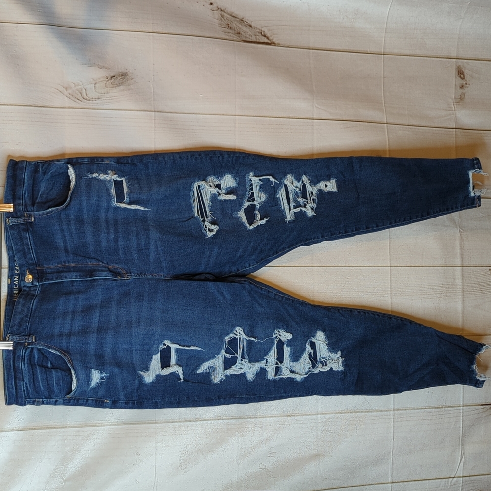 American Eagle Curvy Super Hi Rise Distressed Jeggings Size 24